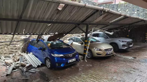 Bursa’da sağanak ve fırtına