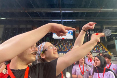 BURSA’LI GENÇLERDEN ULUSLARARASI BAŞARI