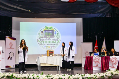 İzmir’de genç girişimciler Fikir Kampı’nda ödüllendirildi