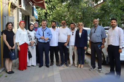 Anahtar Parti Osmangazi Teşkilatından Celal Bayar Caddesi’nde Esnaf Ziyareti