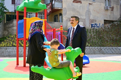 Yıldırım’da parklara yaz bakımı
