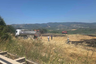 Otluk alanda çıkan yangın korkuttu
