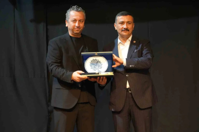 İHA muhabirlerine iki ödül
