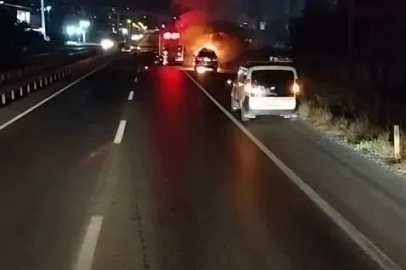 Bursa’da lüks otomobil alevlere teslim oldu: O anlar kamerada

