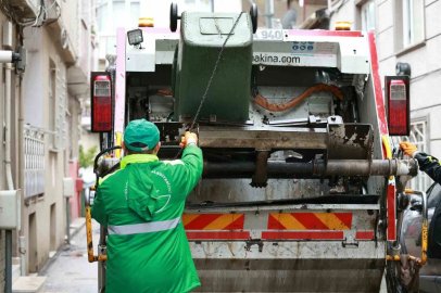 Osmangazi Belediyesi’nden 7/24 temizlik mesaisi
