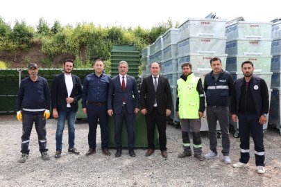 Gemlik’te Çöp Konteynerleri Yenileniyor