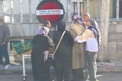 Fabrikada çatıdan düşerek hayatını kaybeden genç toprağa verildi
